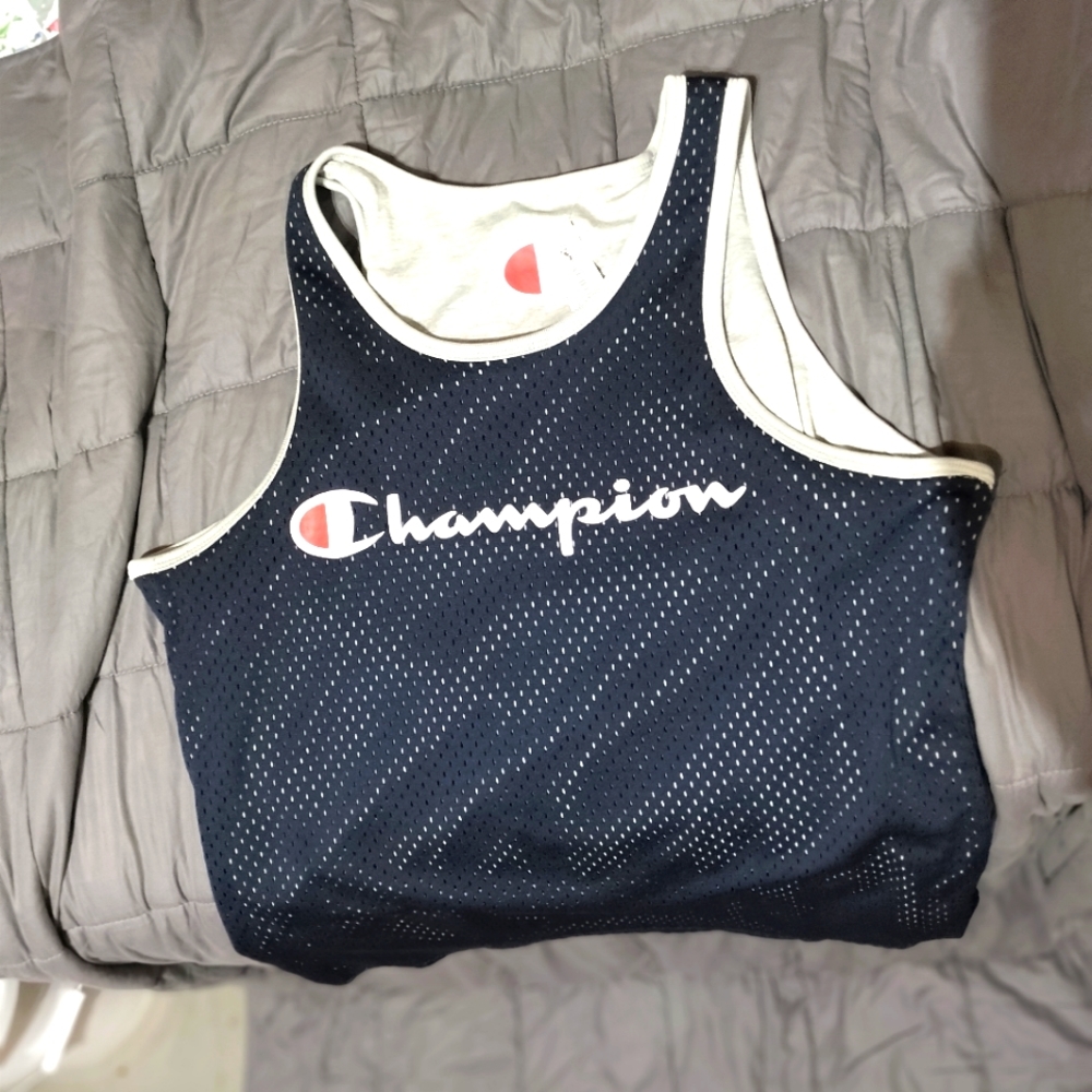 Champion Reversible Tank M